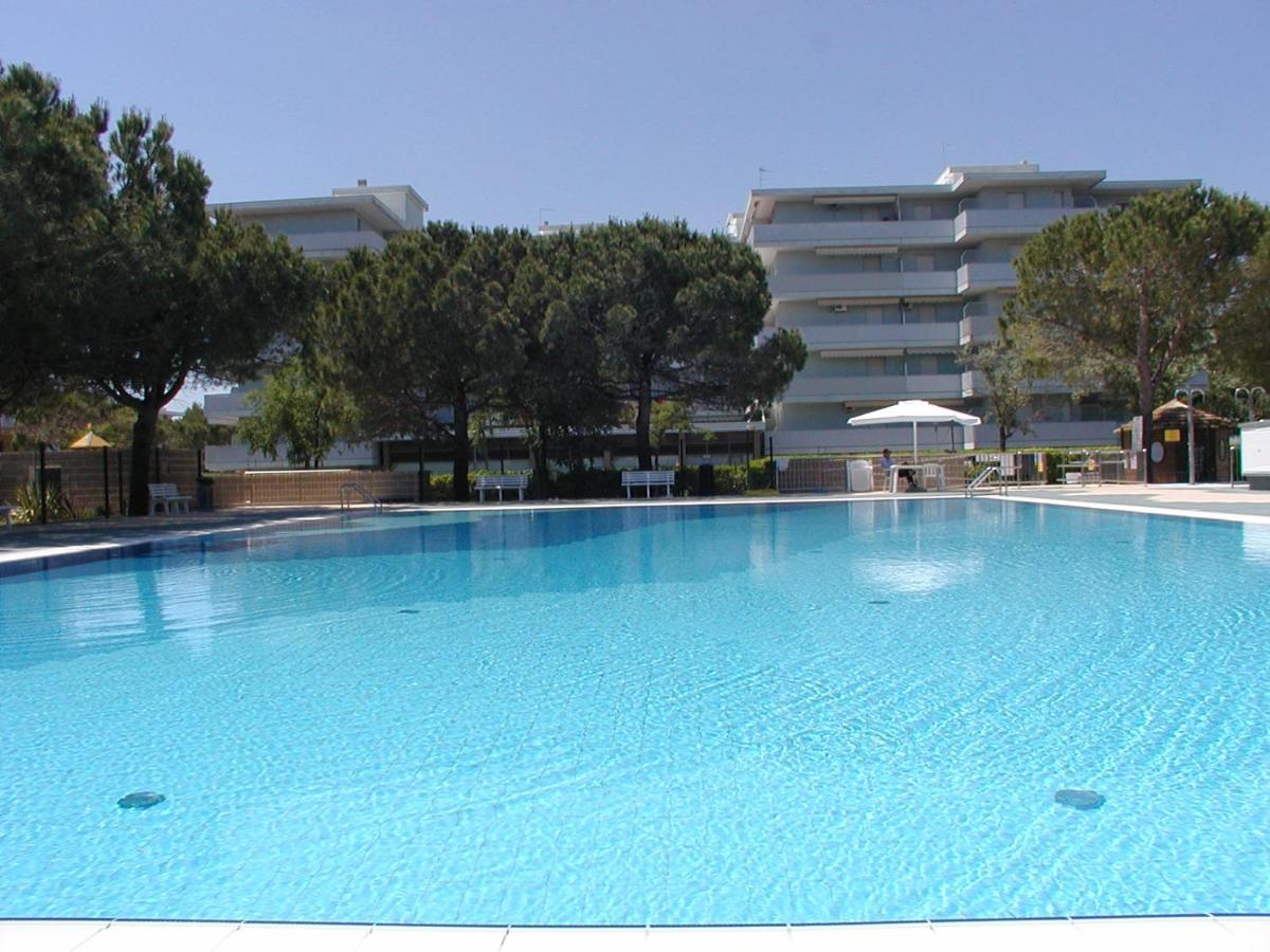 Residence Valbella Con Piscina 비비오네 외부 사진
