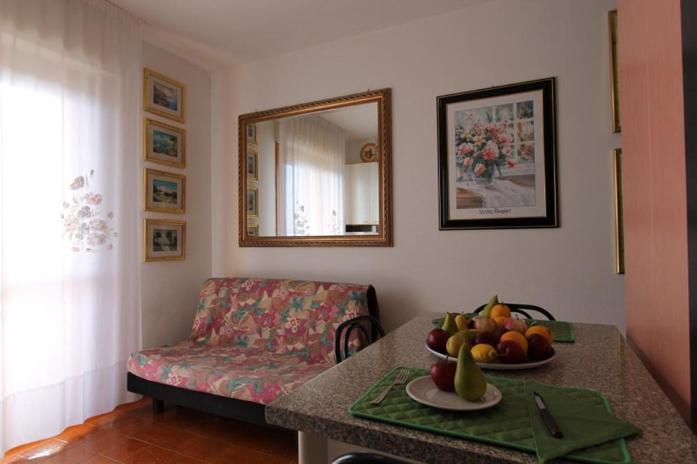 Residence Valbella Con Piscina 비비오네 외부 사진